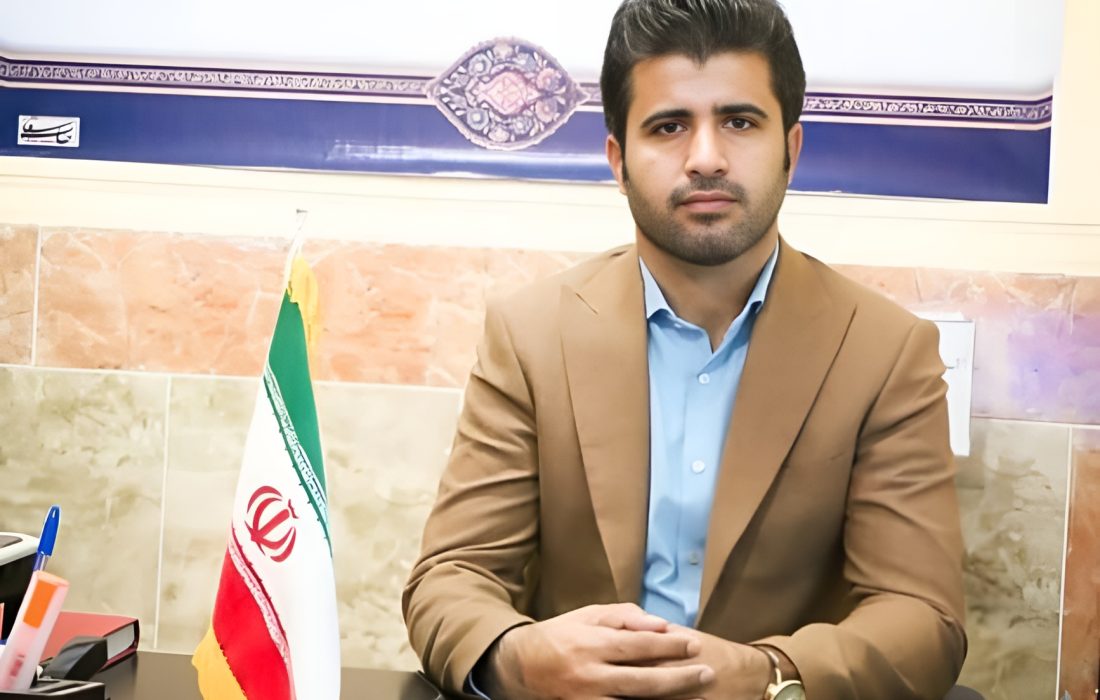 آئین غبارروبی گلزار شهدای بشاگرد با حضور مسئولان برگزار شد