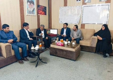 عدالت آموزشی در مناطق محروم با جذب نیروی بومی محقق می‌شود