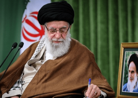 تسلیت رهبر انقلاب به معاون رئیس‌جمهور در پی درگذشت همسر وی