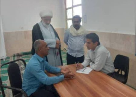 برگزاری میز خدمت مدیریت برق شهرستان بشاگرد در مصلای نماز جمعه