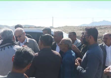 دیدار صمیمی استاندار هرمزگان با اهالی روستاهای سیت و پیرو در مسیر بازگشت از وی