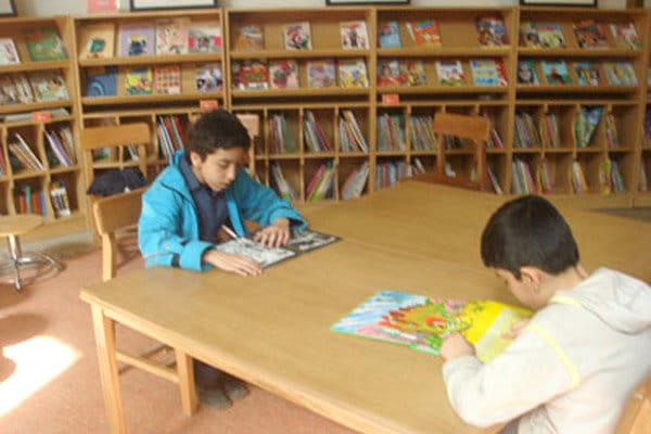 کتابخانه های سیار خریداری شده کجا رفتند؟