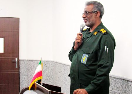 دانشجو باید پرچم‌دار بصیرت و آرمان‌خواهی باشد