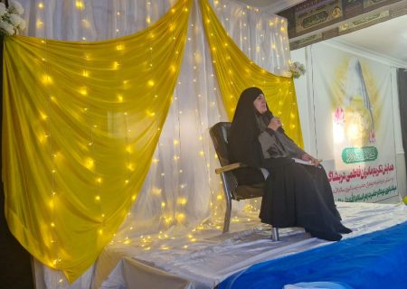 برپایی غرفه سلامت در همایش «مادران فاطمی» سردشت