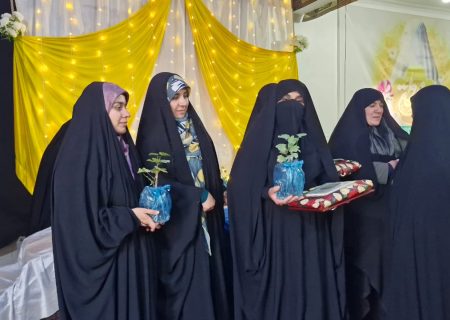 تجلیل از مادران شهدا و مادران نمونه در مراسم گرامیداشت ویژه بشاگرد