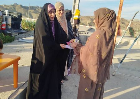 جشن گرامیداشت روز مادر با تجلیل از مادران زیر ۴۰ سال دارای چهار فرزند در روستای دهندر شه‌باک