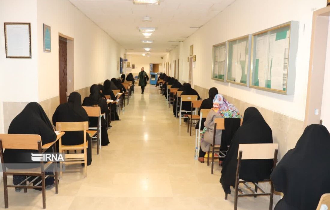 متقاضیان بشاگردی فردا در بندرعباس در آزمون سرایداری شرکت کنند