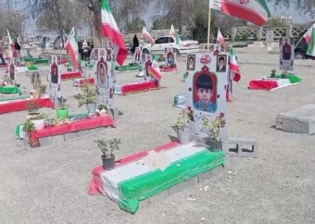 گلزار شهدای میناب زیارتگاه راهیان نور شد