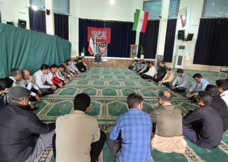 دیدار مسئولان بشاگرد با امام جمعه