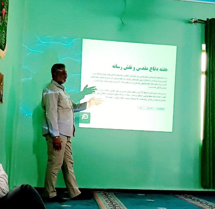 نقش رسانه در روایت دفاع مقدس بررسی شد